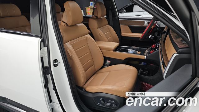Hyundai Santafe 2024 — photo 16