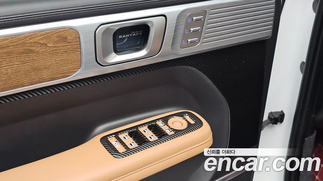 Hyundai Santafe 2024 — photo 27