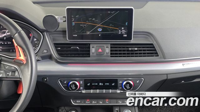 Audi Q5 2020 — photo 13