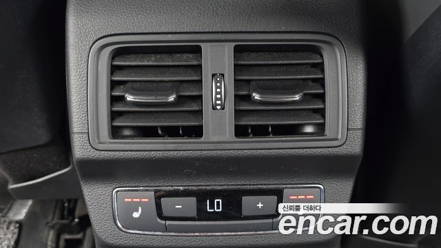 Audi Q5 2020 — photo 19