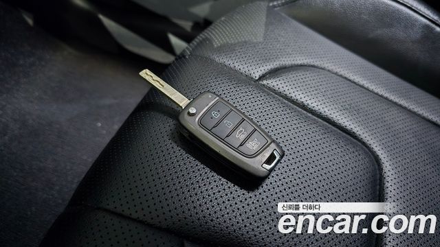 Hyundai AVANTE 2023 — photo 21