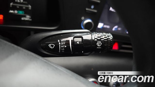 Hyundai AVANTE 2023 — photo 27