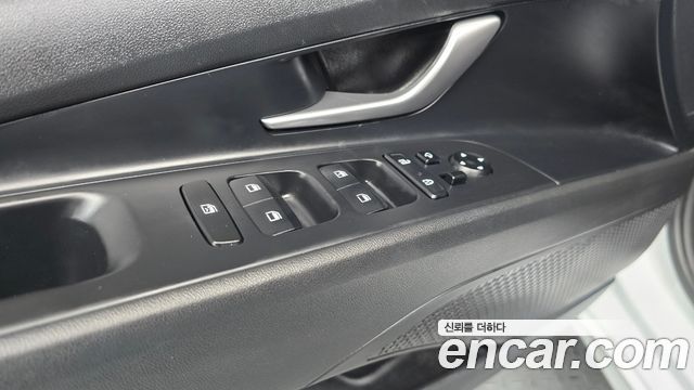 Hyundai AVANTE 2023 — photo 29