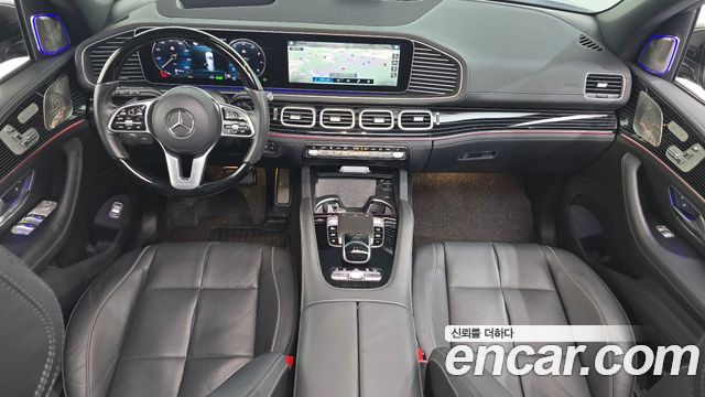 Mercedes-Benz GLS-Class 2022 — photo 10