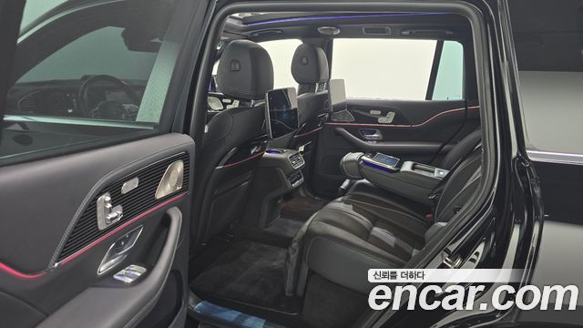 Mercedes-Benz GLS-Class 2022 — photo 18
