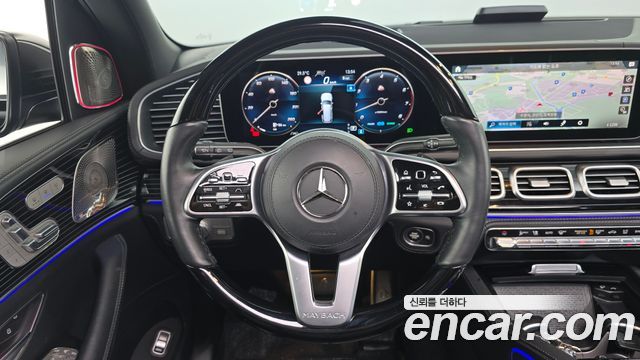 Mercedes-Benz GLS-Class 2022 — photo 20
