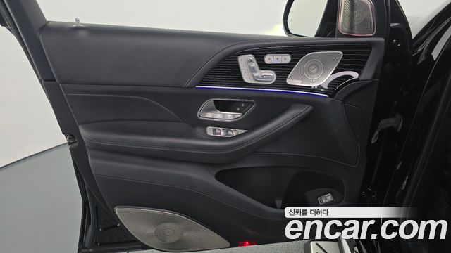 Mercedes-Benz GLS-Class 2022 — photo 14