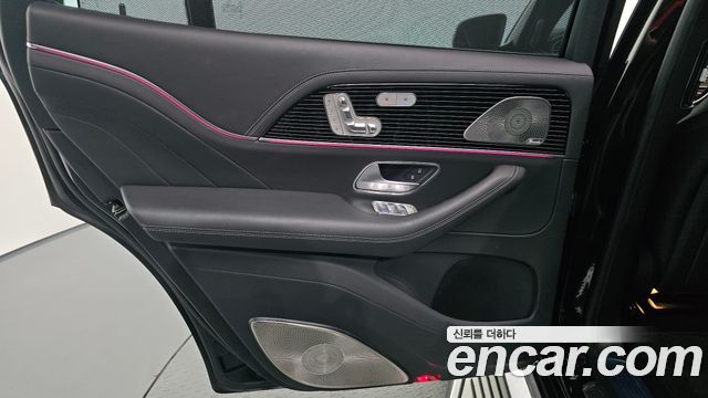 Mercedes-Benz GLS-Class 2022 — photo 15
