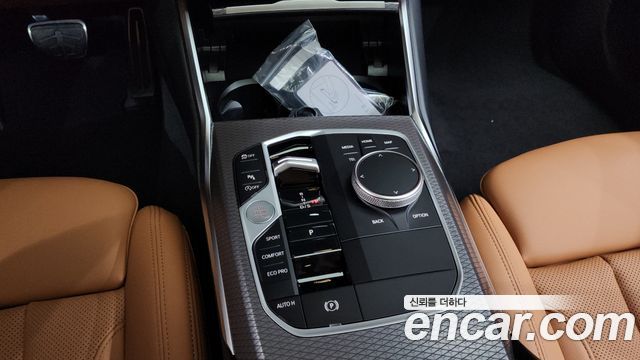 BMW 3-Series 2026 — photo 12