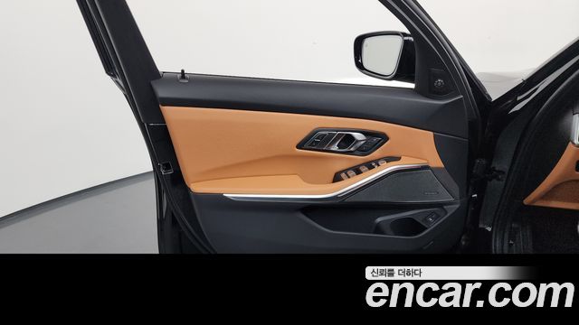 BMW 3-Series 2026 — photo 14