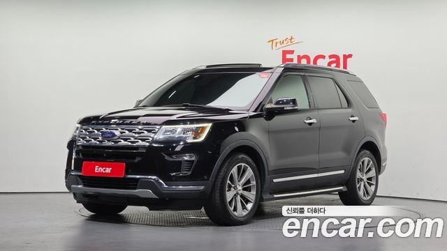 Ford Explorer 2018 — photo 1