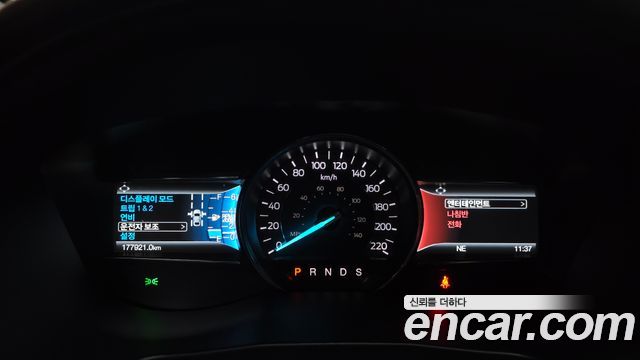 Ford Explorer 2018 — photo 8