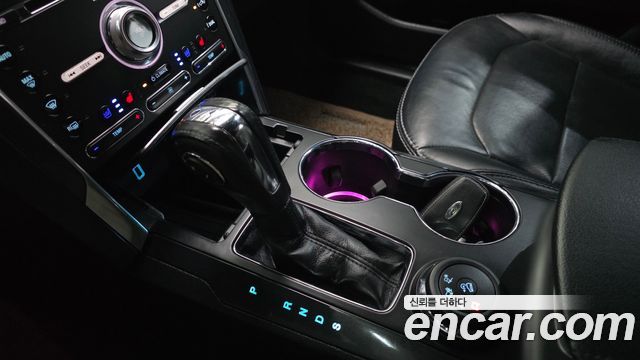 Ford Explorer 2018 — photo 9