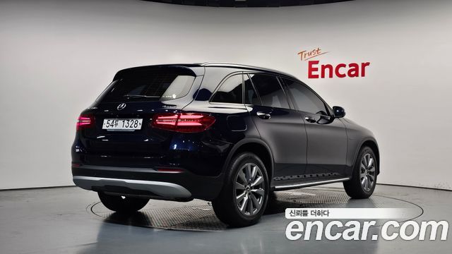 Mercedes-Benz GLC-Class 2019 — photo 2