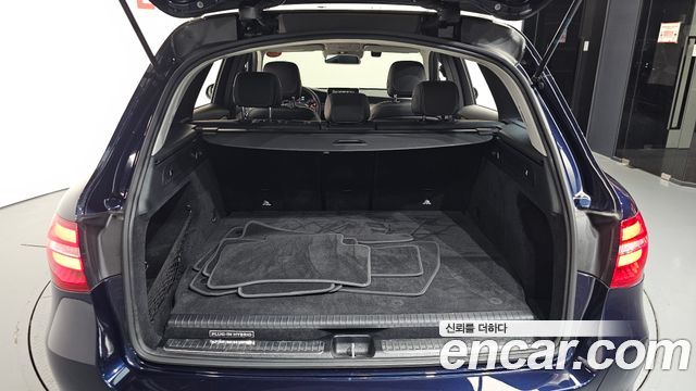 Mercedes-Benz GLC-Class 2019 — photo 26