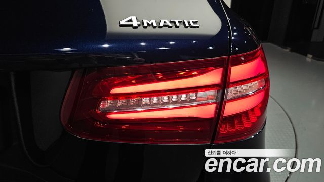 Mercedes-Benz GLC-Class 2019 — photo 9