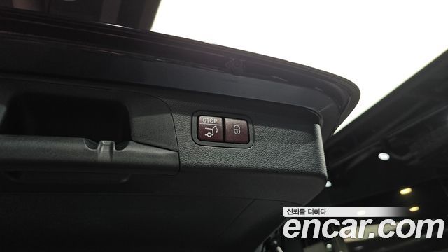 Mercedes-Benz GLC-Class 2019 — photo 27