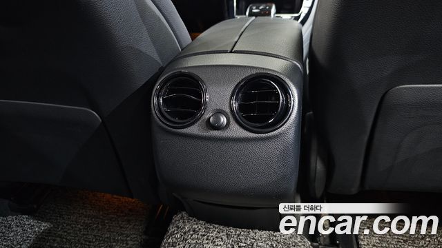 Mercedes-Benz GLC-Class 2019 — photo 34