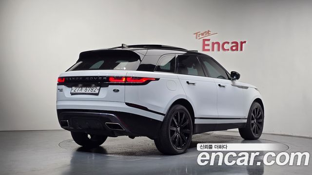Land Rover Range Rover Velar 2018 — photo 2