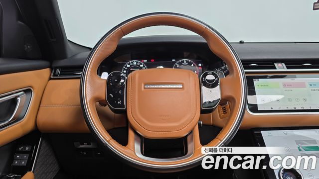 Land Rover Range Rover Velar 2018 — photo 20