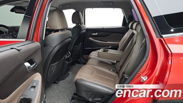 Hyundai Santafe 2019 — photo 12