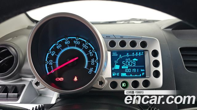 Chevrolet Korea Spark 2013 — photo 11