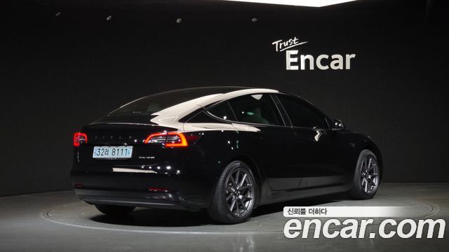 Tesla Model 3 2021 — photo 2