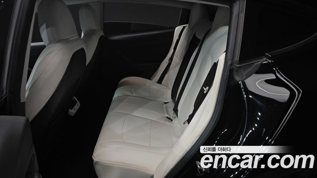 Tesla Model 3 2021 — photo 18