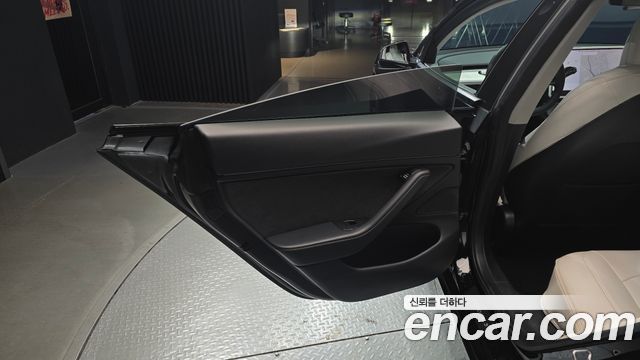 Tesla Model 3 2021 — photo 15