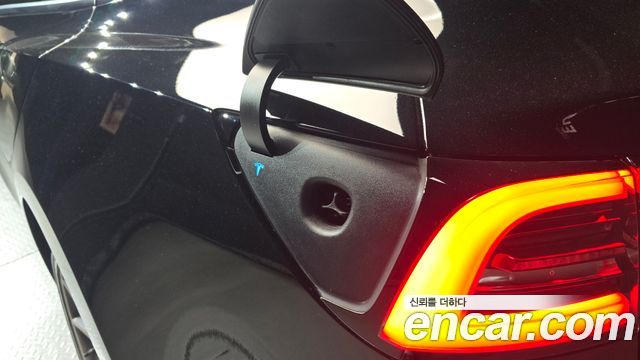 Tesla Model 3 2021 — photo 31