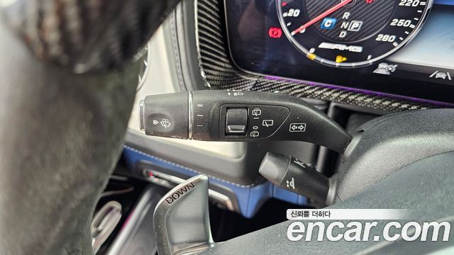 Mercedes-Benz G-Class 2023 — photo 27