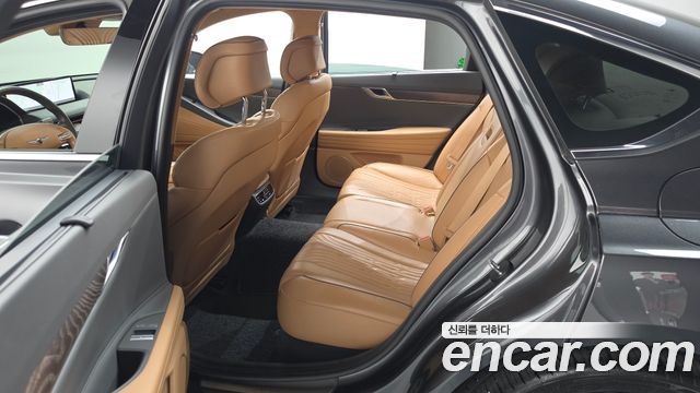 Genesis G80 2021 — photo 17