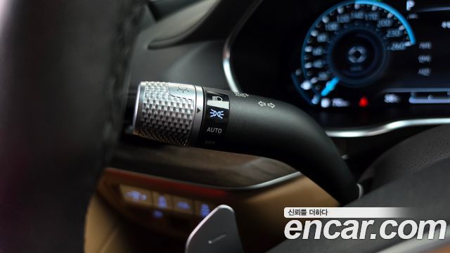 Genesis G80 2021 — photo 28