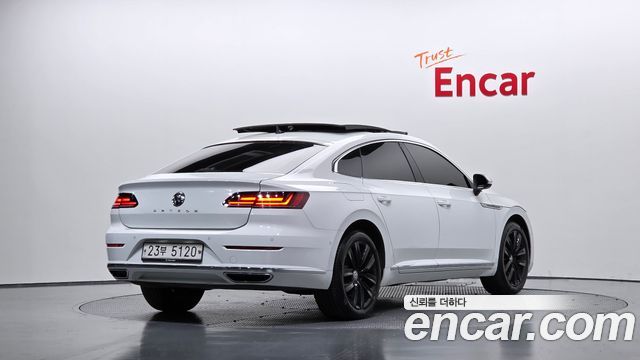 Volkswagen Arteon 2019 — photo 2