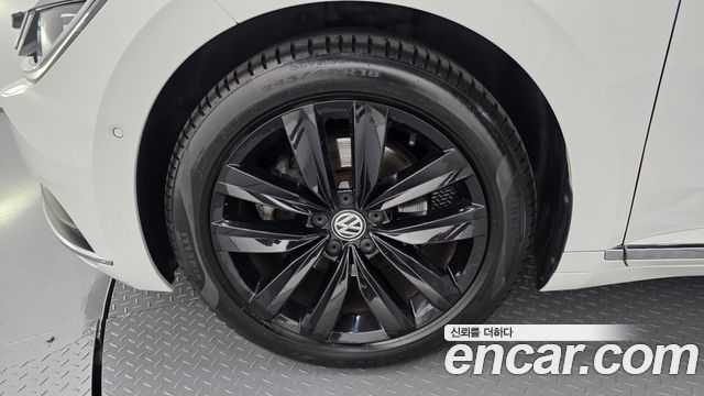 Volkswagen Arteon 2019 — photo 5