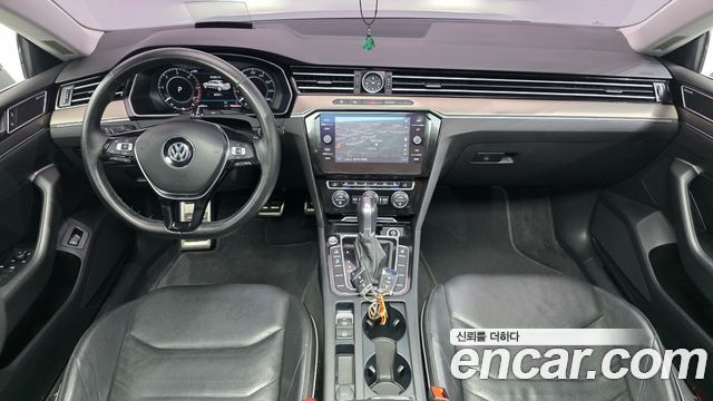 Volkswagen Arteon 2019 — photo 10