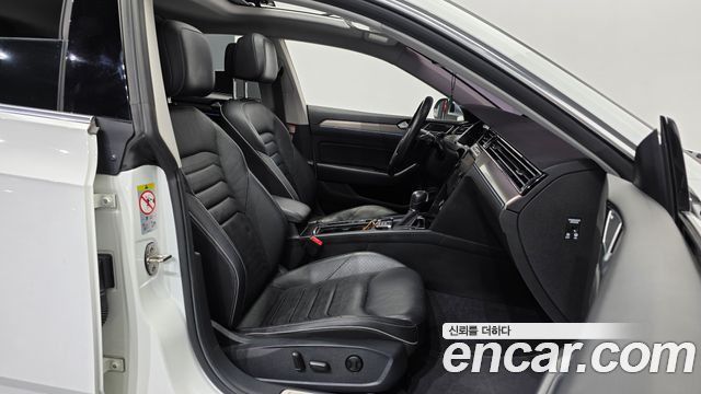 Volkswagen Arteon 2019 — photo 17
