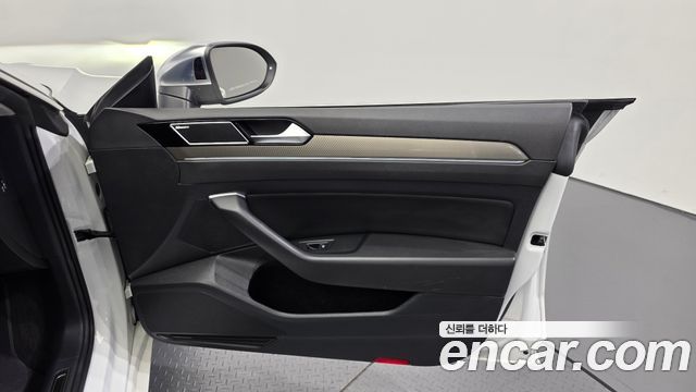 Volkswagen Arteon 2019 — photo 15