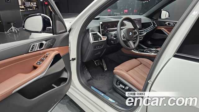 BMW X5 2026 — photo 10