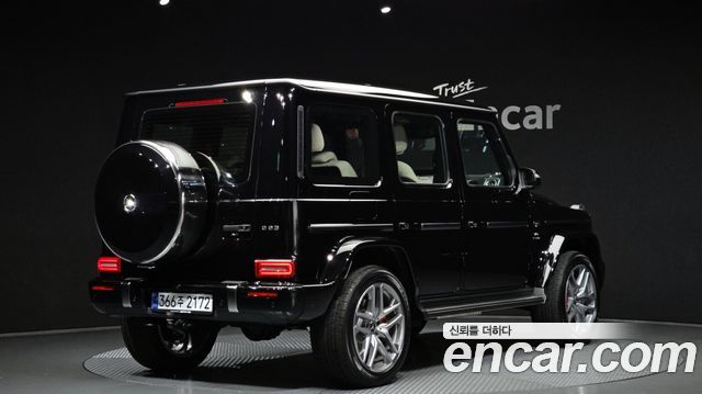 Mercedes-Benz G-Class 2026 — photo 2