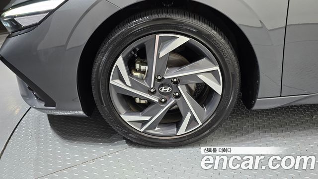 Hyundai AVANTE 2026 — photo 5