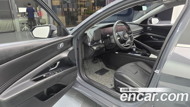 Hyundai AVANTE 2026 — photo 13