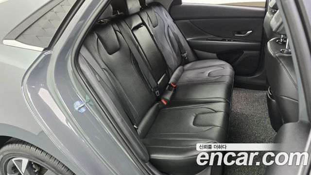 Hyundai AVANTE 2026 — photo 17