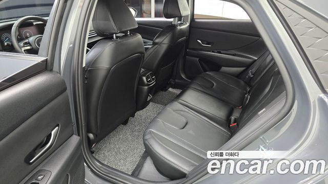 Hyundai AVANTE 2026 — photo 18