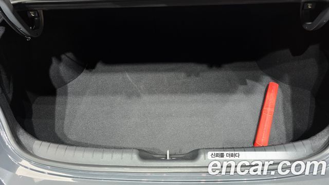 Hyundai AVANTE 2026 — photo 31