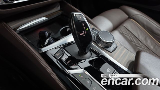 BMW Gran Turismo 2020 — photo 9