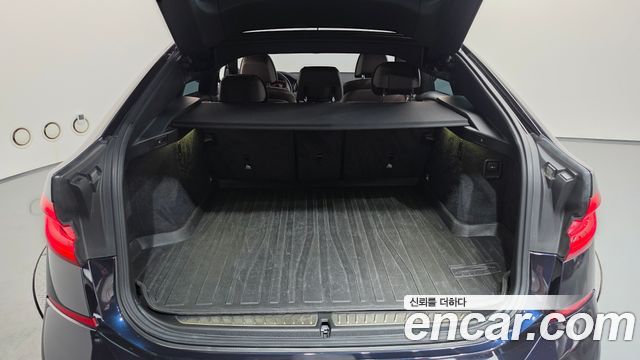 BMW Gran Turismo 2020 — photo 20