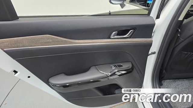 Kia K5 2021 — photo 15
