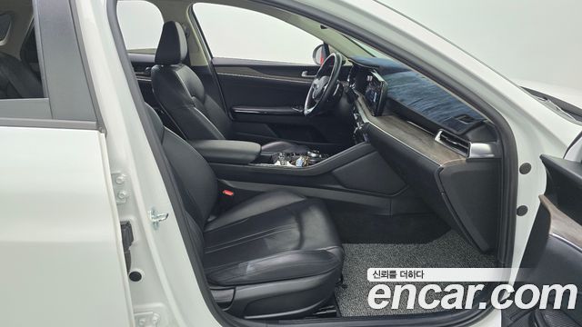 Kia K5 2021 — photo 16