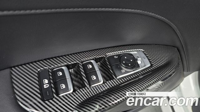Kia K5 2021 — photo 29